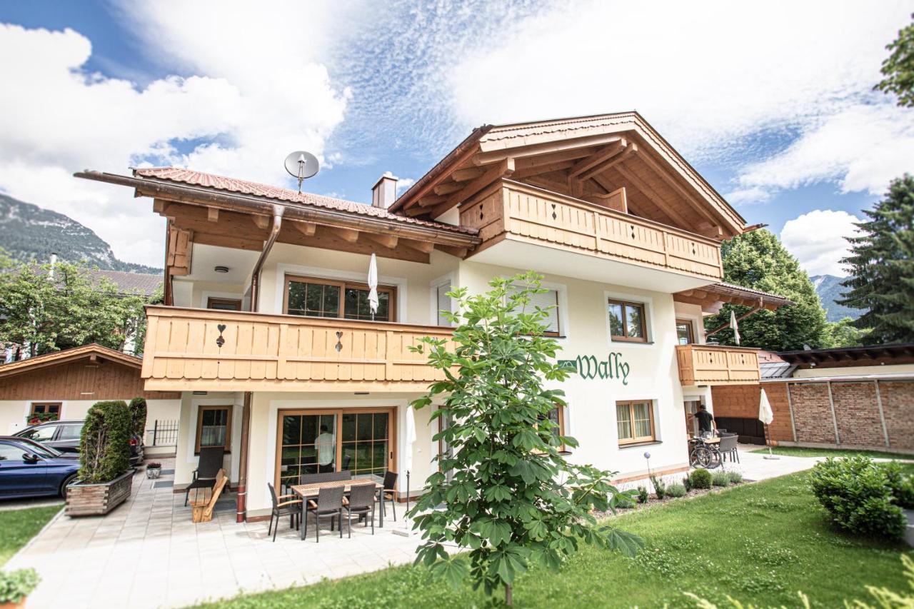 Ferienwohnungen "Zur Wally" Garmisch-Partenkirchen Ngoại thất bức ảnh
